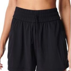 Sweaty Betty Circuit 2” Workout Black Shorts. Size XS(0-2) NWT